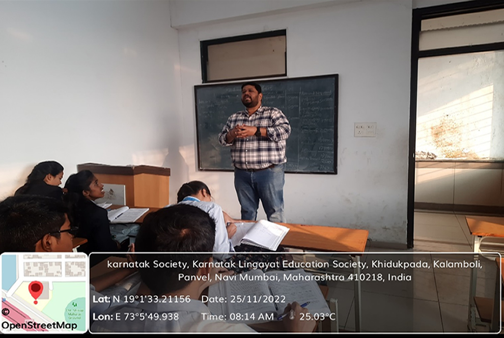 Asst.Prof .YOGENDRA DALVI HOD Dept. Accountancy conducting workshop on the topic Introduction to GSTfor TY.BAF students
