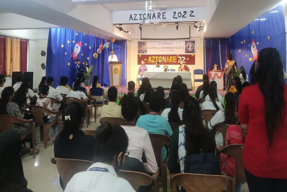 Honorable Principal Dr. G. D. Giri motivating students on occasion of Annual Science Fest ‘AZIONARE