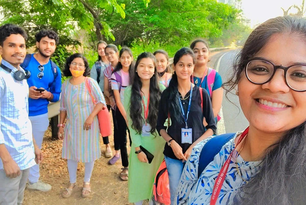 Students of Zoology at Seawoods Nerul for Early morning Bird watching 19th March 2022