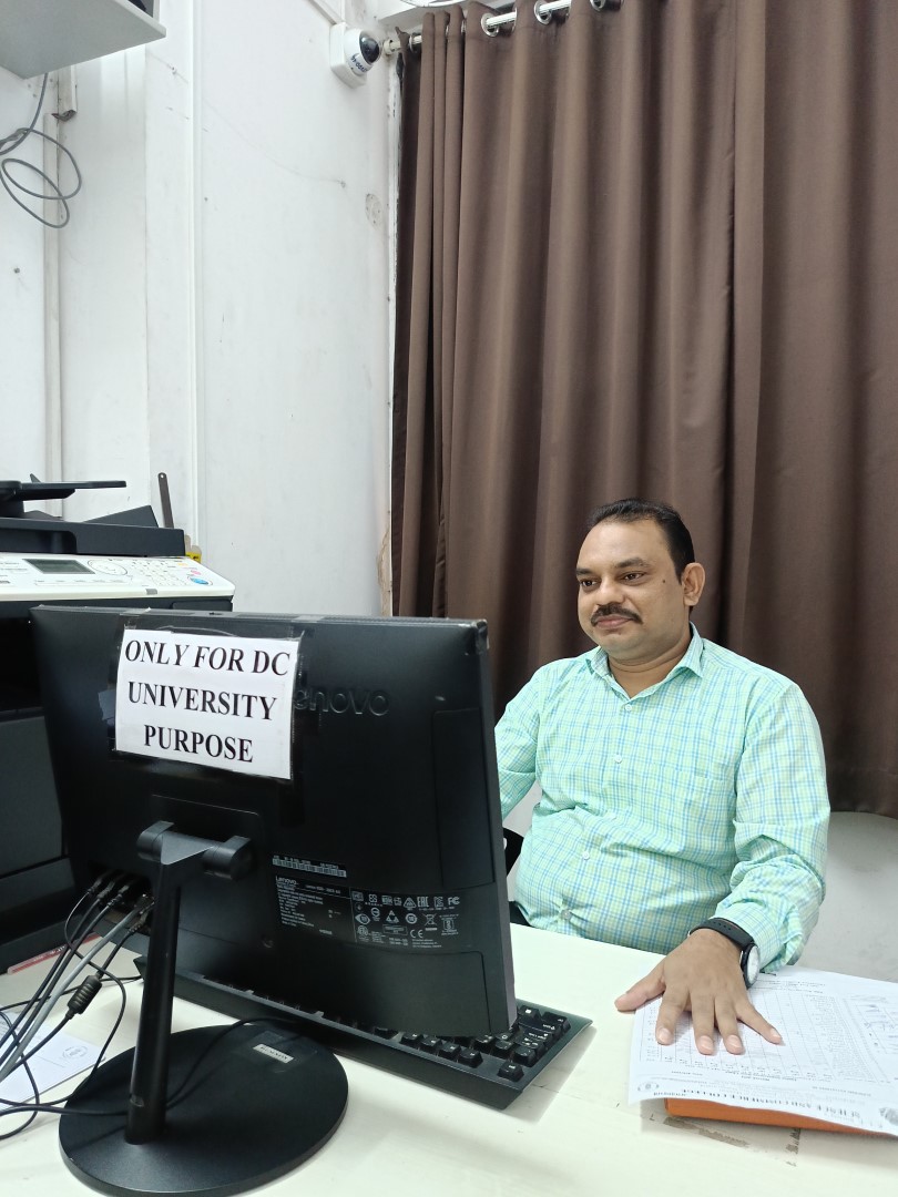 Examination Committee 06 Large