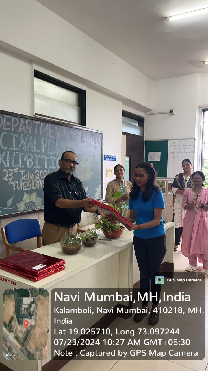 Medicinal Plant Presentation Competition (23/07/2024)