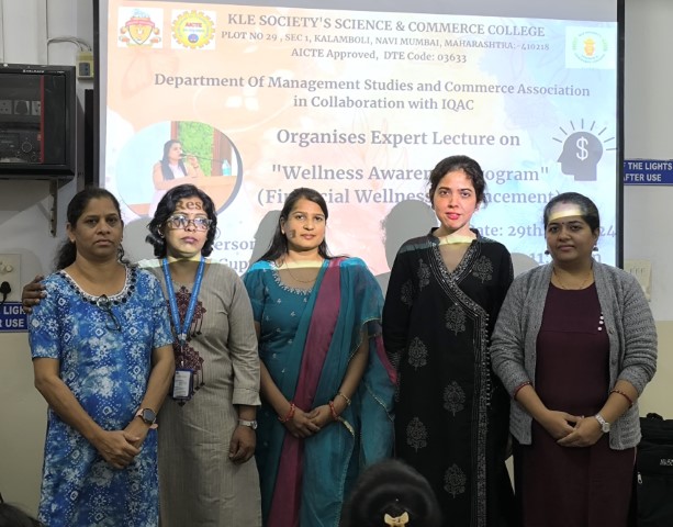 Ms. Surabhi Gupta Resource Person along with BMS Faculties and Commerce Association Chairperson